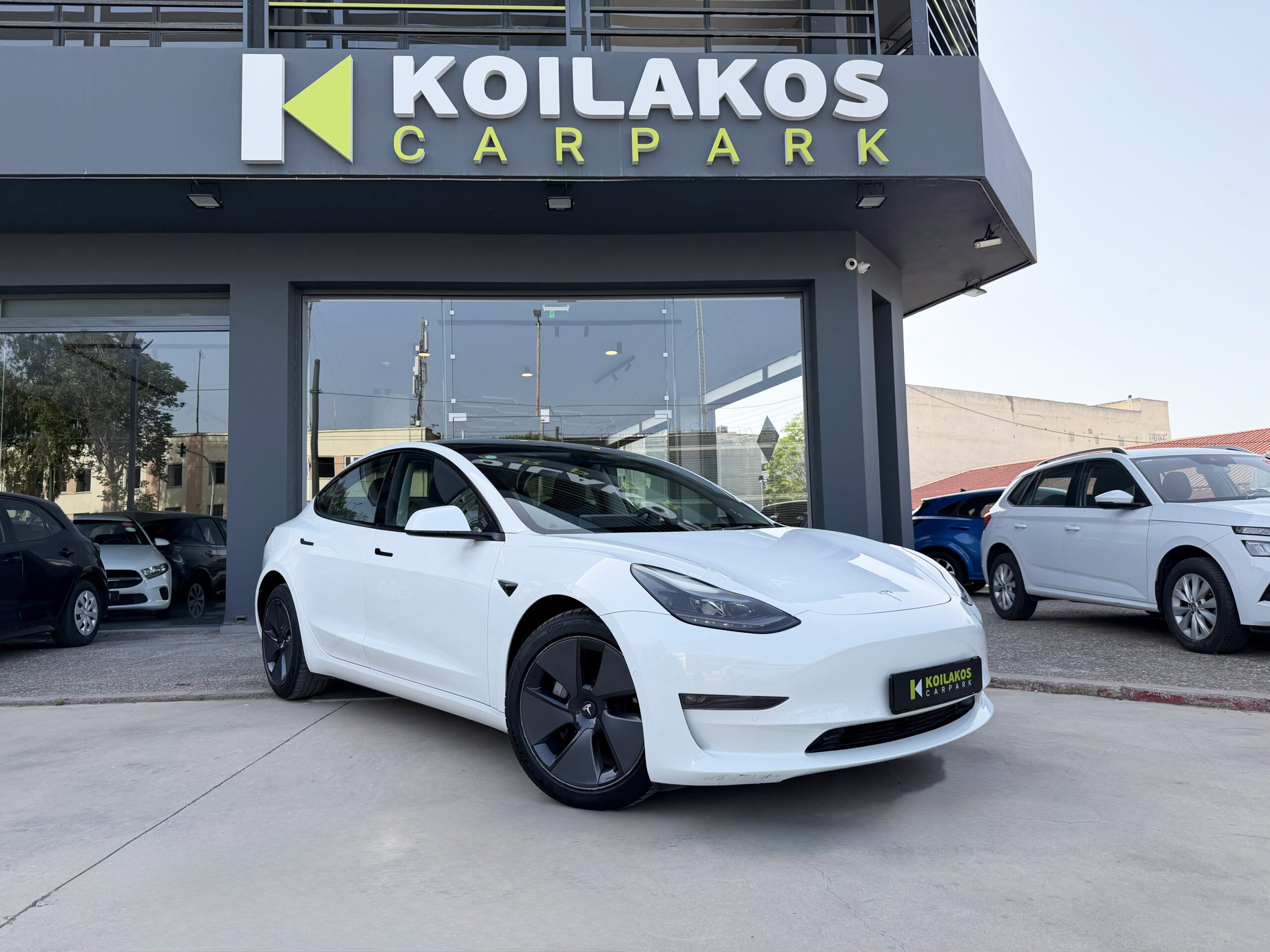 Tesla Model 3 2022 LONG RANGE DUAL MOTOR 4WD